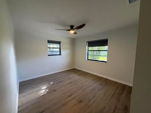 Residence photo 14