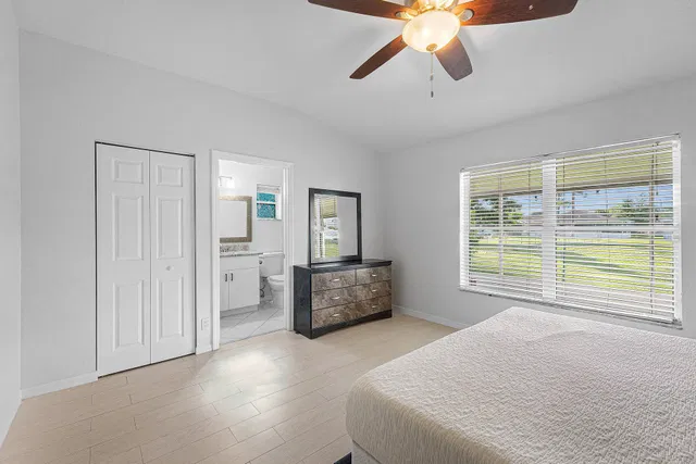 Residence photo 6