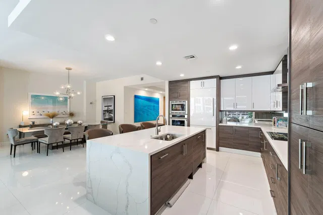 Azure Palm Beach Gardens Unit 202 photo 4
