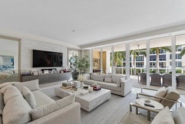 Azure Palm Beach Gardens Unit 202 photo 8