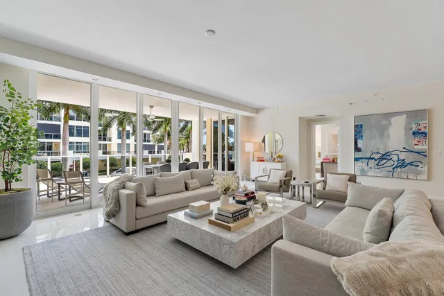 Azure Palm Beach Gardens Unit 202 photo 10