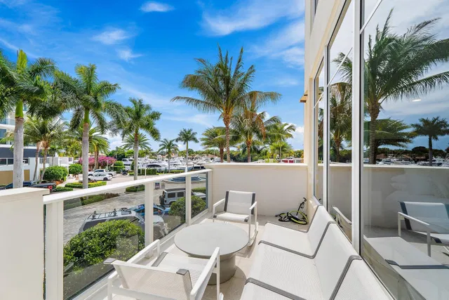 Azure Palm Beach Gardens Unit 202 photo 13