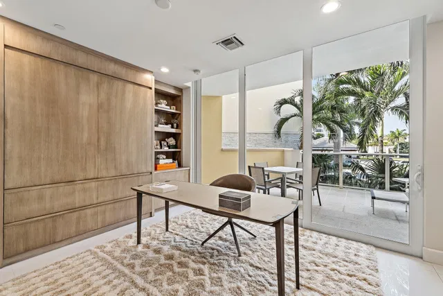 Azure Palm Beach Gardens Unit 202 photo 17