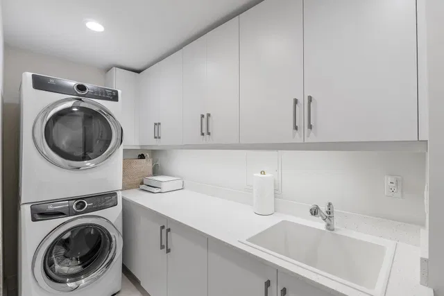 Azure Palm Beach Gardens Unit 202 photo 23