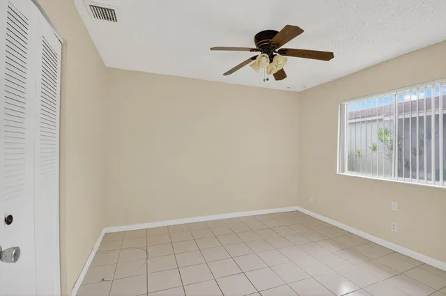 Residence photo 15