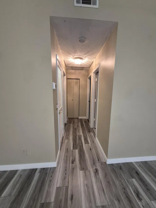  Unit F211 photo 14