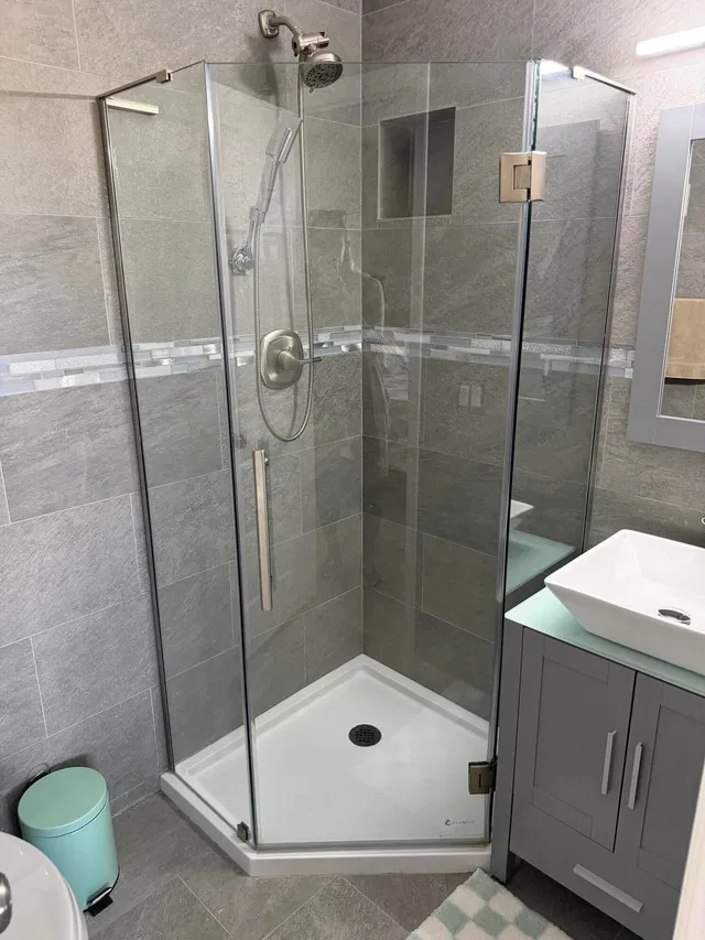 Unit 203 photo 9
