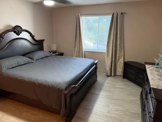 Unit 203 photo 12