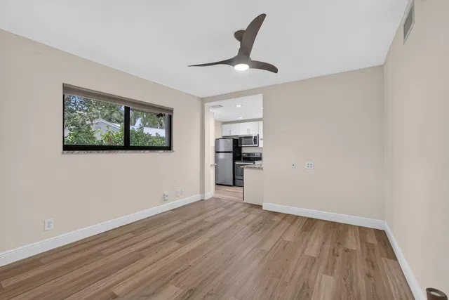  Residence photo 14