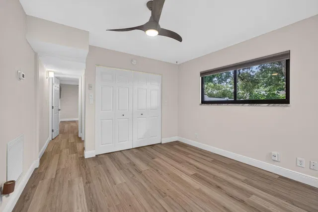  Residence photo 15