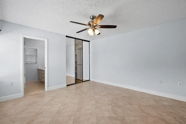  Residence photo 19
