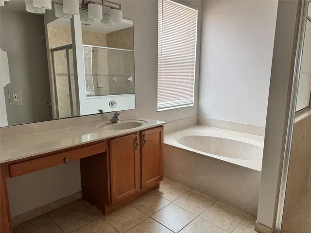 Residence photo 15