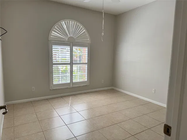 Residence photo 17