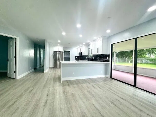  Residence photo 4