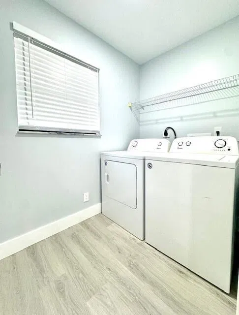  Residence photo 8