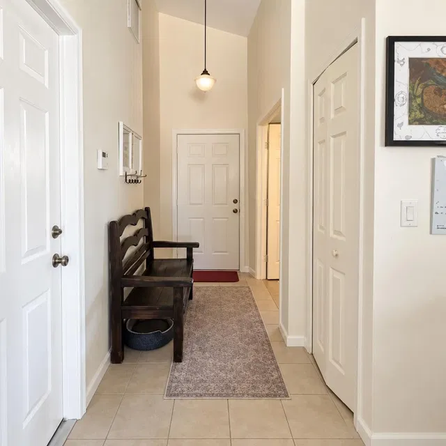 Residence photo 14