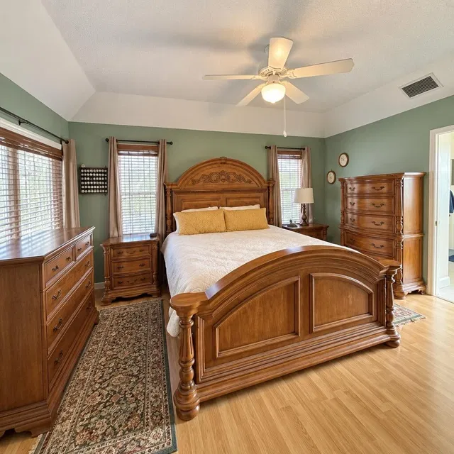 Residence photo 16