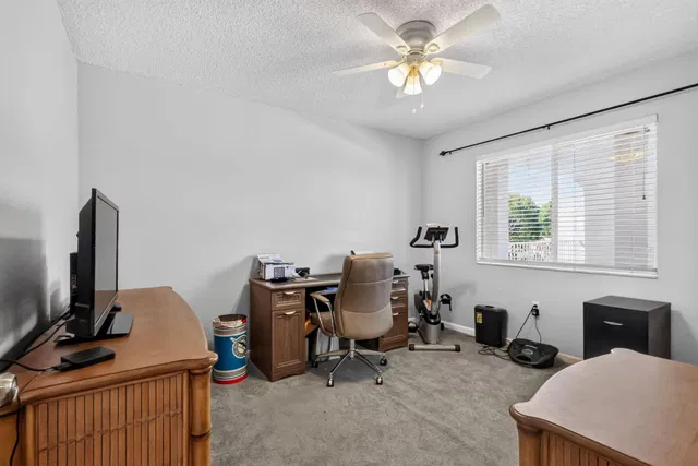Unit 305 photo 30