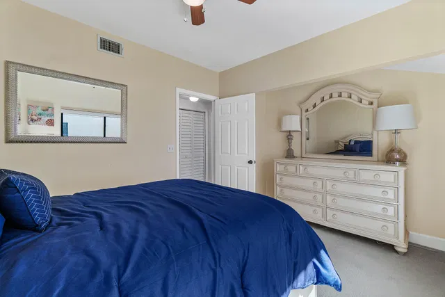 Unit 402 photo 24