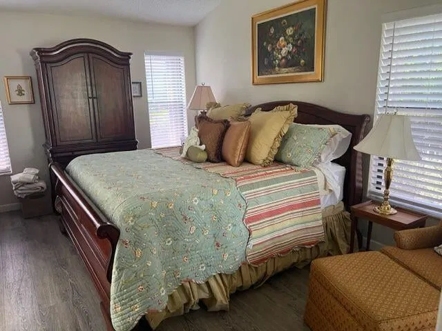  Residence photo 6
