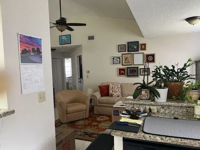  Residence photo 10
