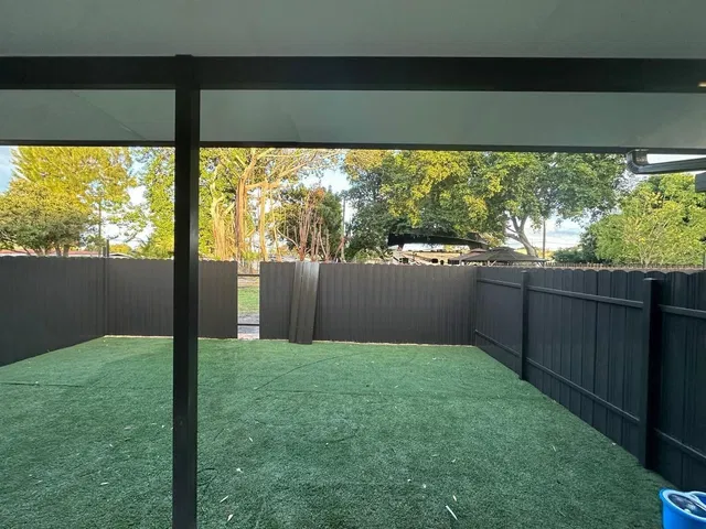 Residence photo 3