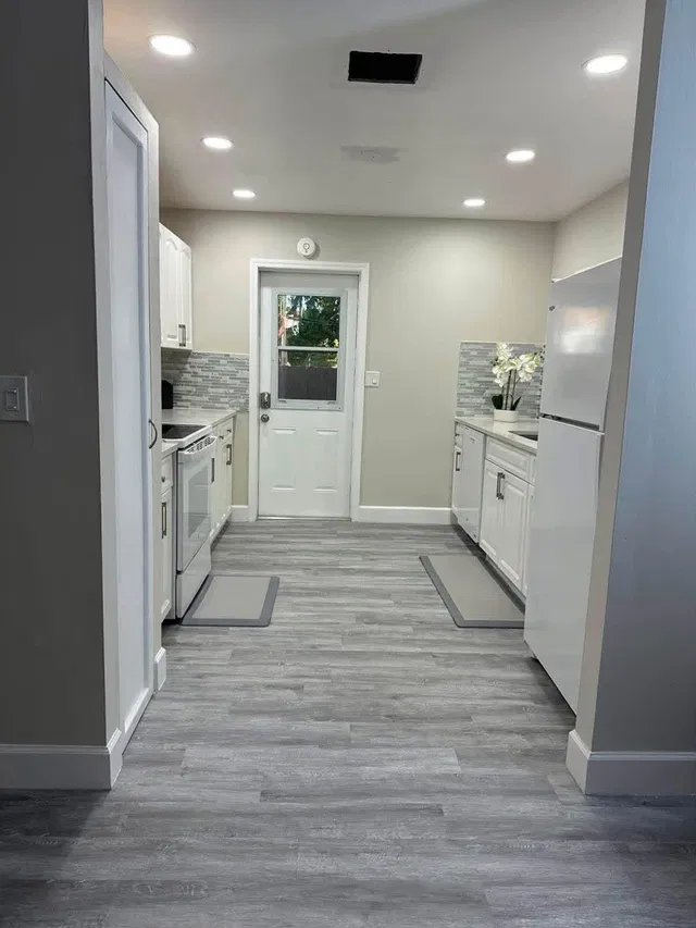 Residence photo 10