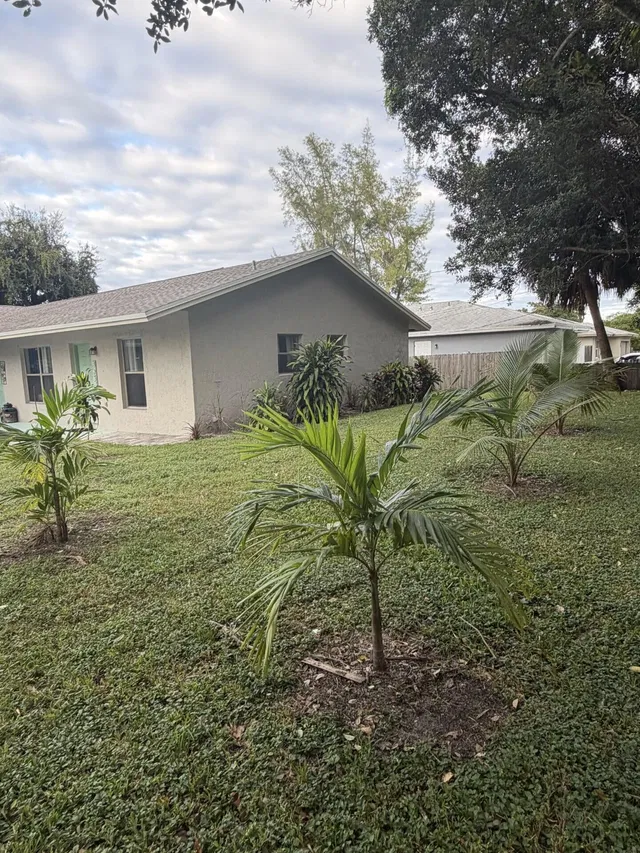  Residence photo 4