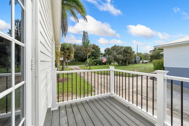 Residence photo 21