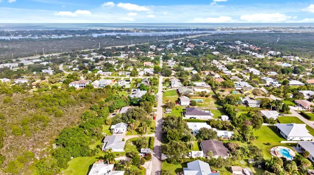  Residence photo 25
