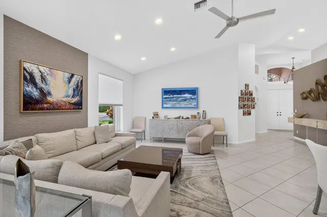 Residence photo 21
