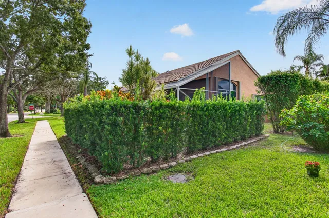 Residence photo 66