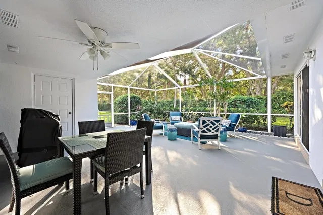 Residence photo 21
