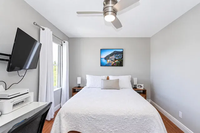 Residence photo 38