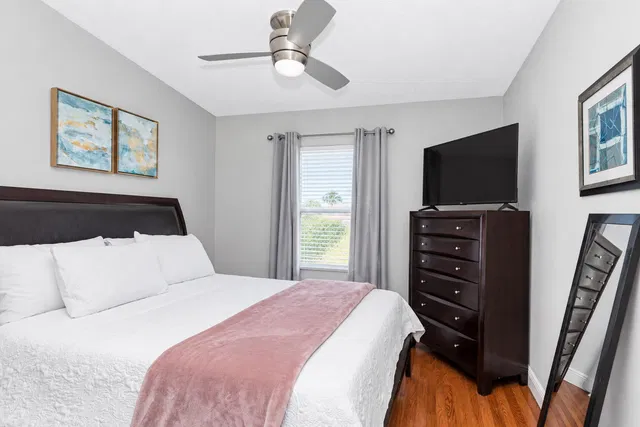 Residence photo 42