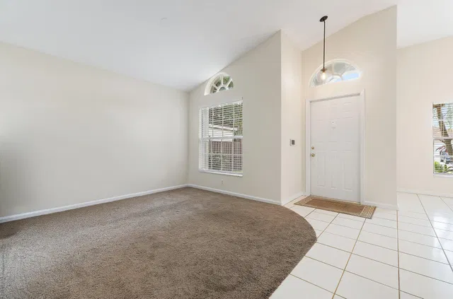 Residence photo 13
