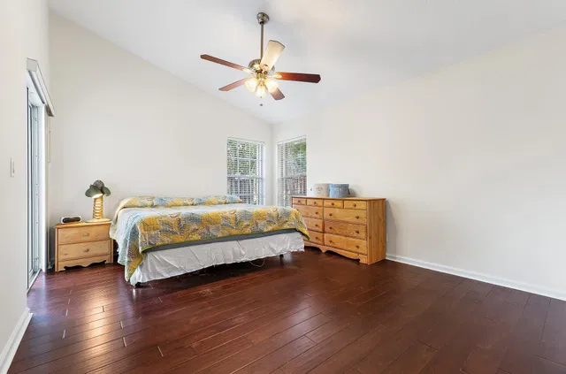 Residence photo 29
