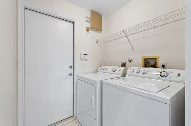 Residence photo 43
