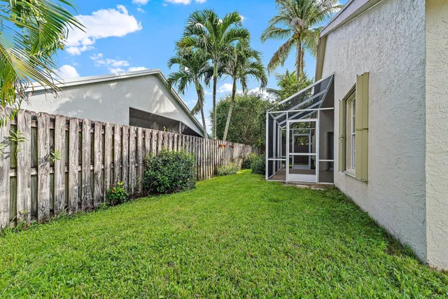 Residence photo 48