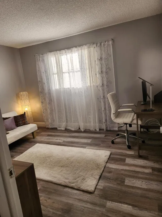  Unit 304 photo 14
