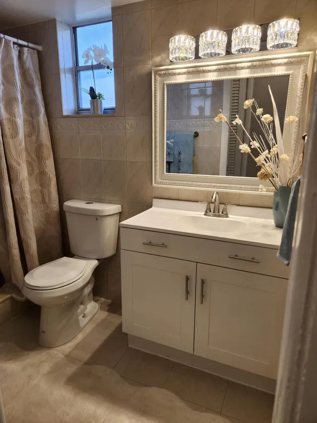  Unit 304 photo 16