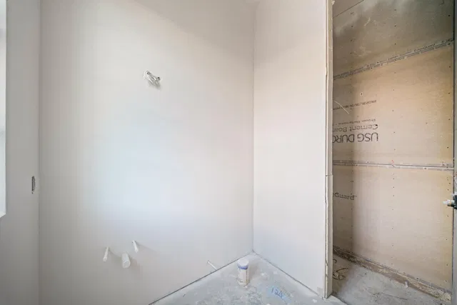 Residence photo 18