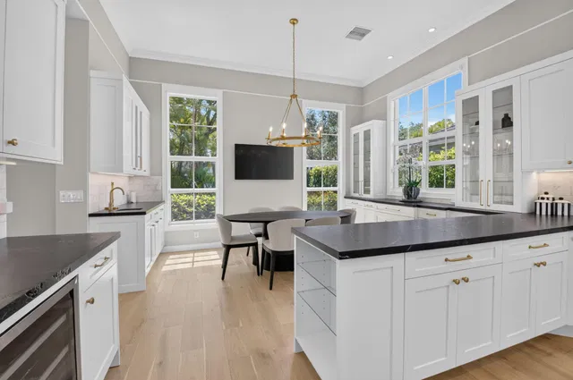 Woodfield Country Club Residence photo 16