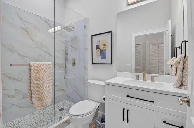 Woodfield Country Club Residence photo 32