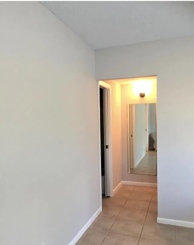 Unit F photo 4