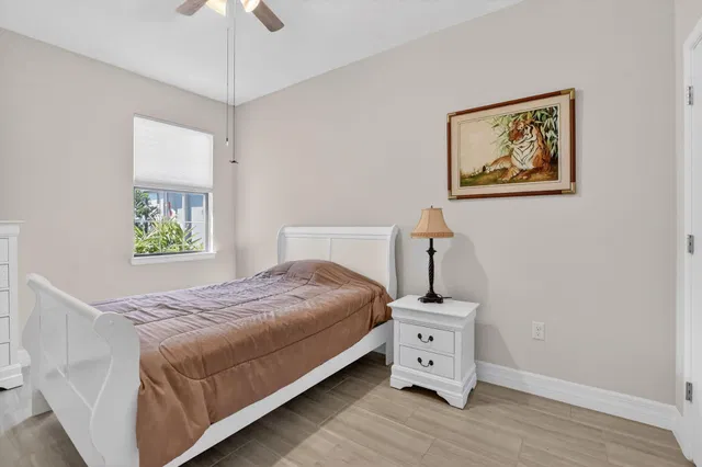 Residence photo 28