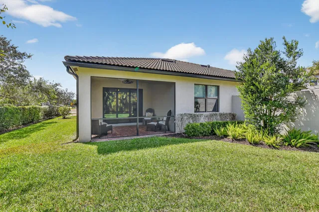 Residence photo 35