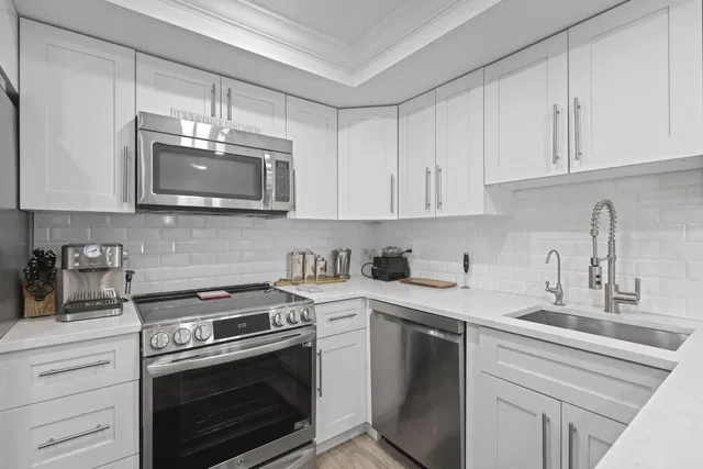  Residence photo 15