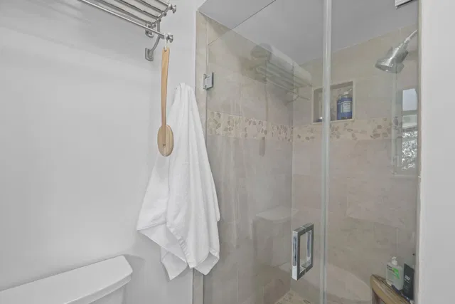  Residence photo 26