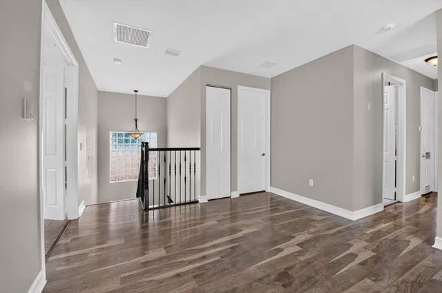 Residence photo 29